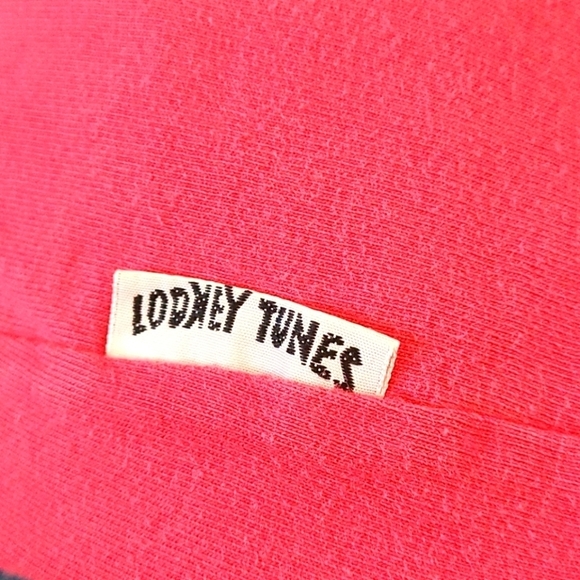 Vintage WB Looney Tunes Sylvester and Tweety Shirt - Picture 8 of 8